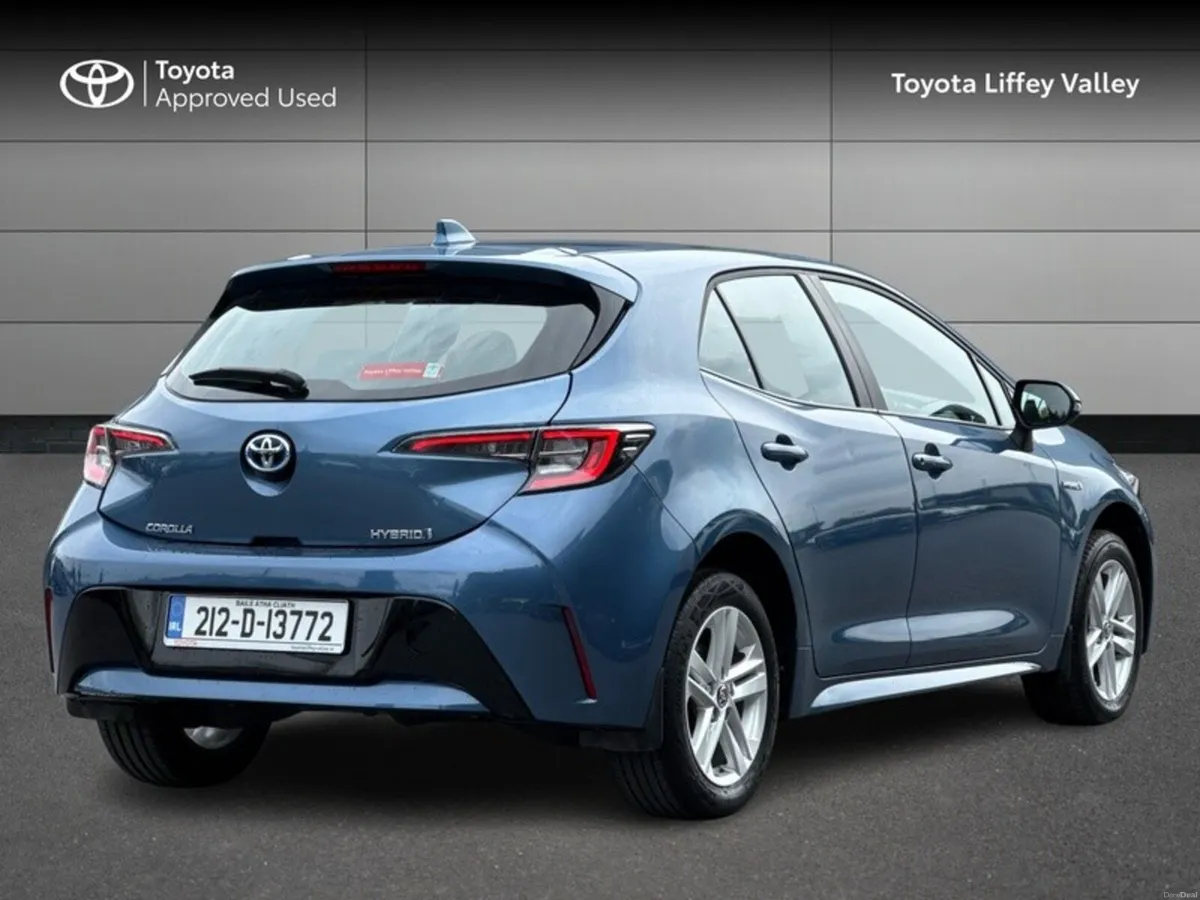 Toyota Corolla COROLLA HYBRID LUNA H/B - Image 2