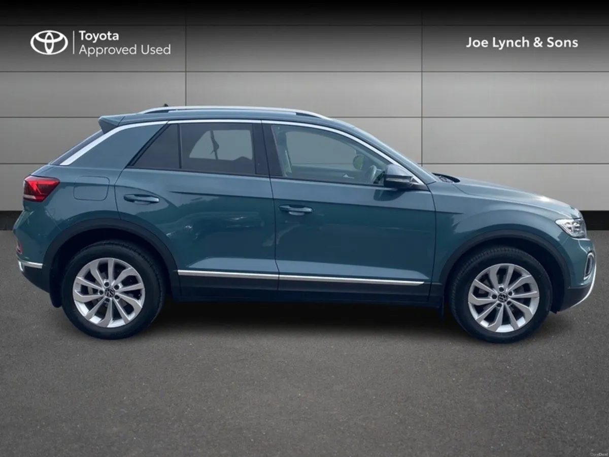 Volkswagen T-Roc STYLE 2.0 TDI MANUAL 6SPEED FWD - Image 3