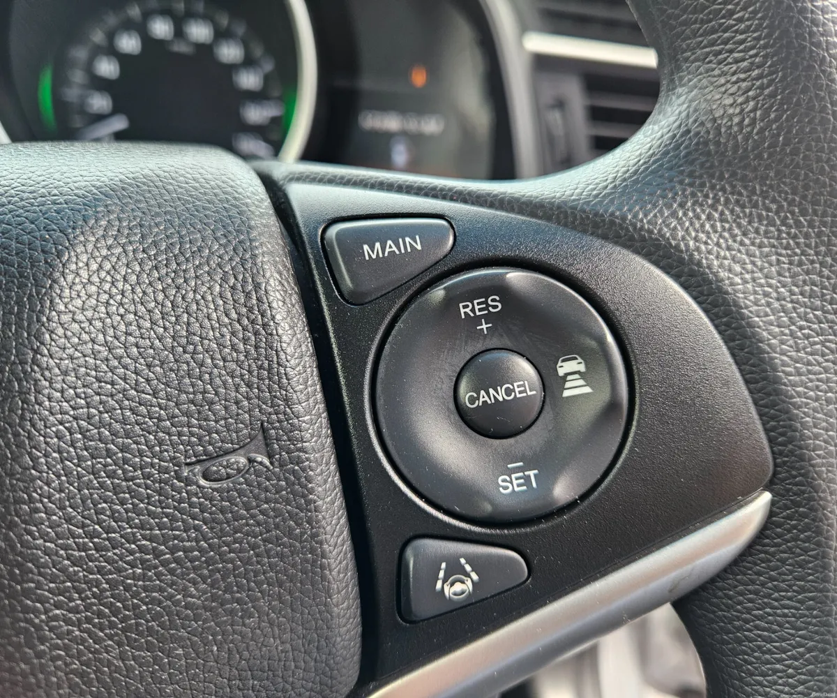 Honda Fit 2019 Petrol Automatic 28Kmiles - Image 6
