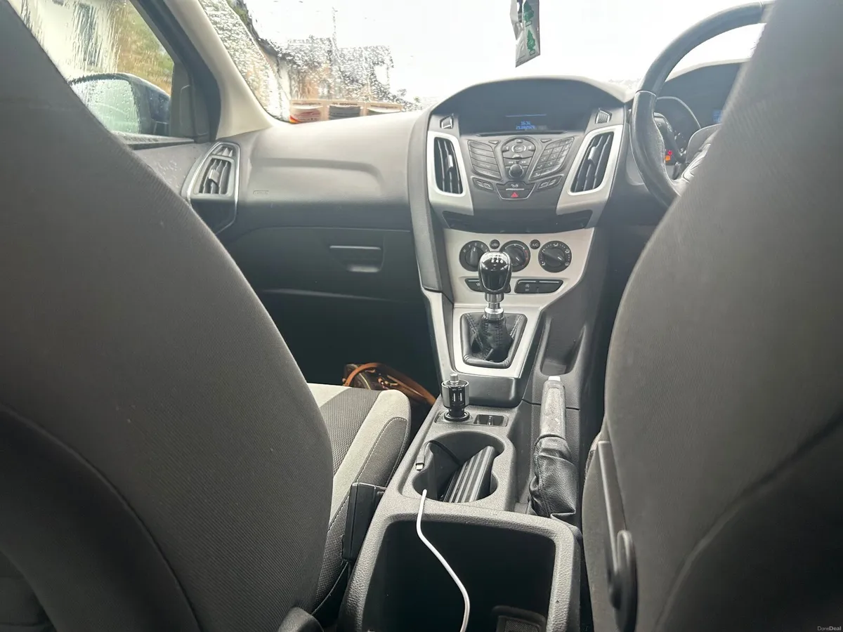132 ford focus 1.6 TDCI very high spec model - Image 5