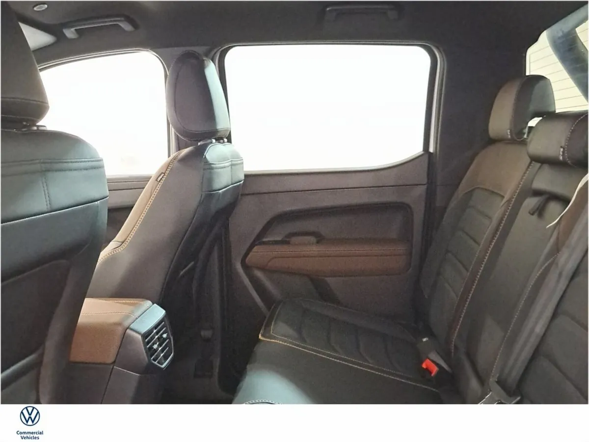 Volkswagen Amarok Blackout Pan Americana 3.0 V6 - Image 6