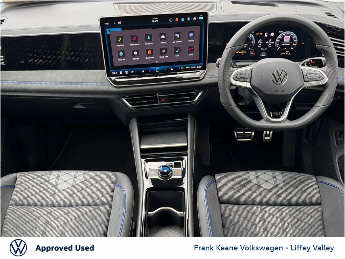 Volkswagen Tiguan *NEARLY NEW* R-LINE 75 AUTO 2.0T - Image 2
