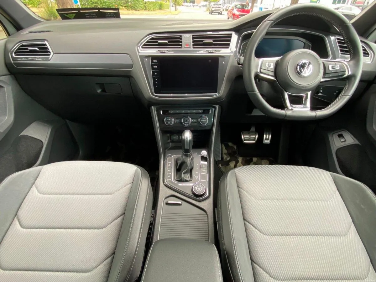 Volkswagen Tiguan R-LINE 4 MOTION 2.0 TDI AUTO NEW - Image 2