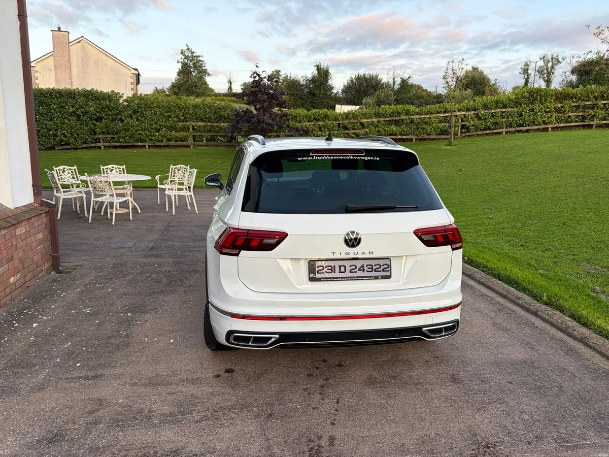 Volkswagen Tiguan R Line 2.0 TDI Dsg - Image 2