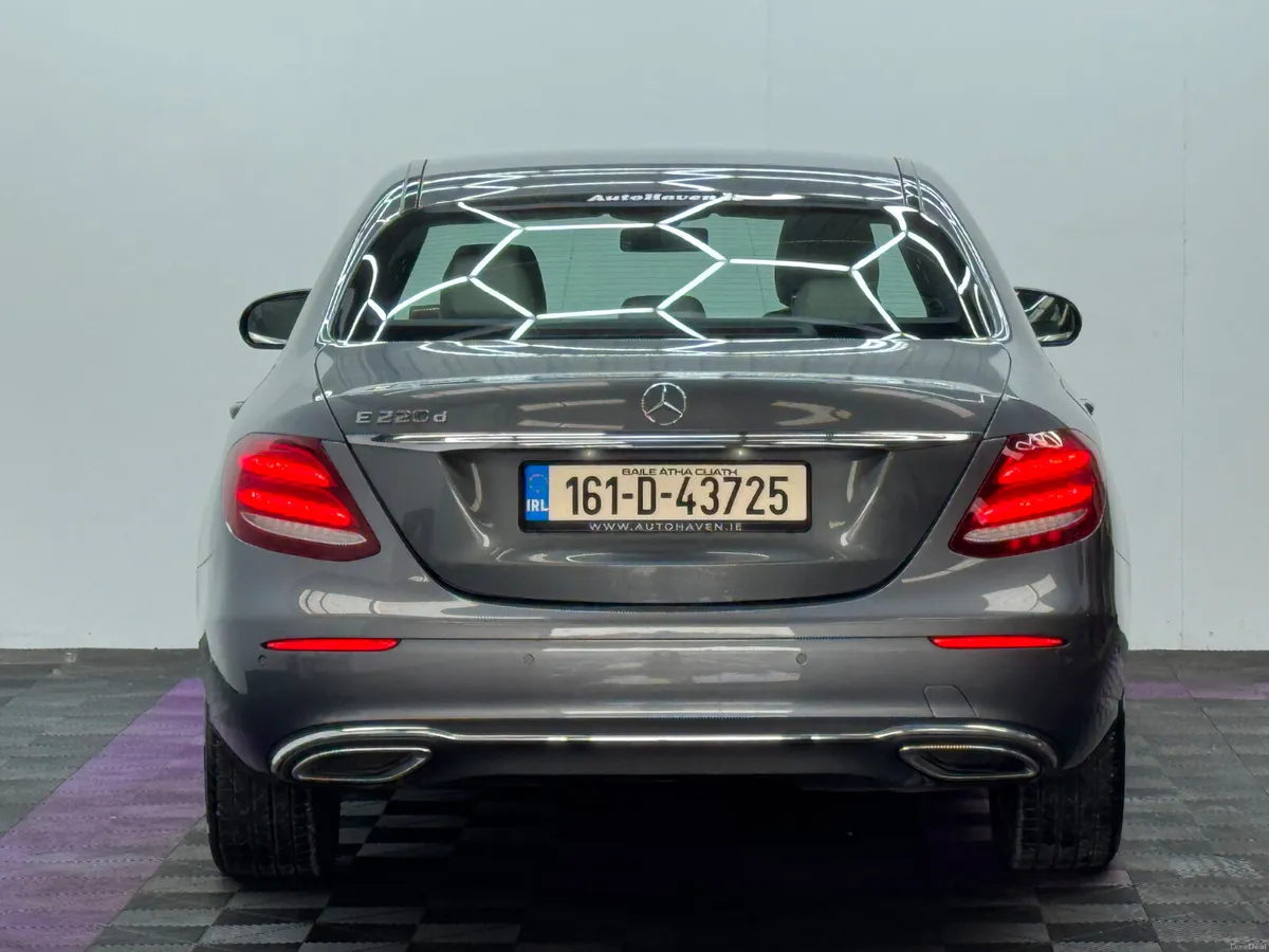 2016 Mercedes-Benz E220D Avantgarde, Auto - Image 5