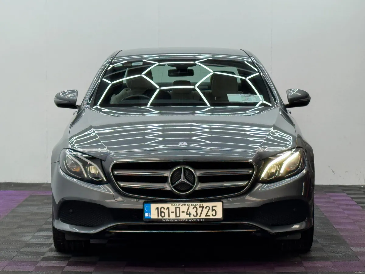 2016 Mercedes-Benz E220D Avantgarde, Auto - Image 2