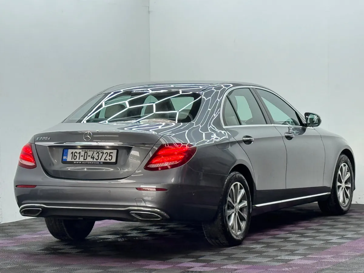 2016 Mercedes-Benz E220D Avantgarde, Auto - Image 6