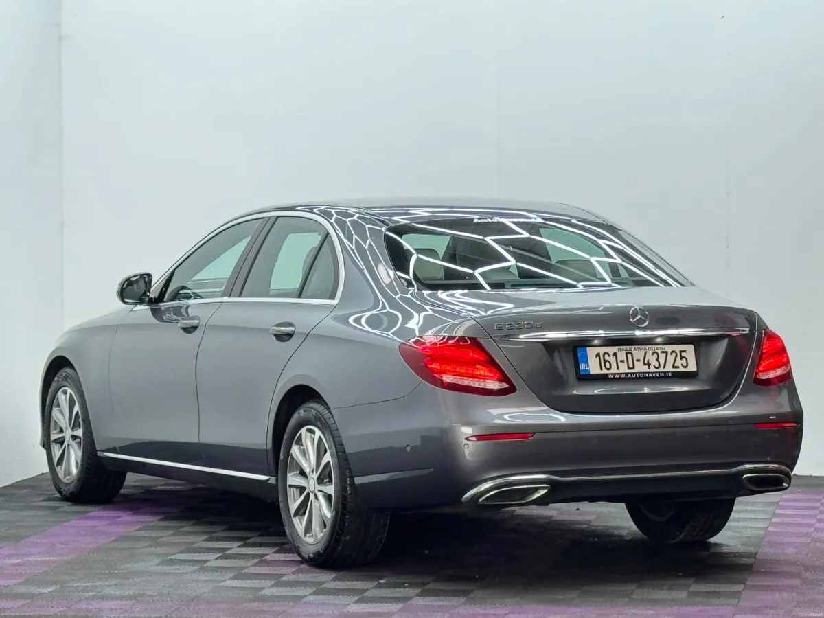 2016 Mercedes-Benz E220D Avantgarde, Auto - Image 4