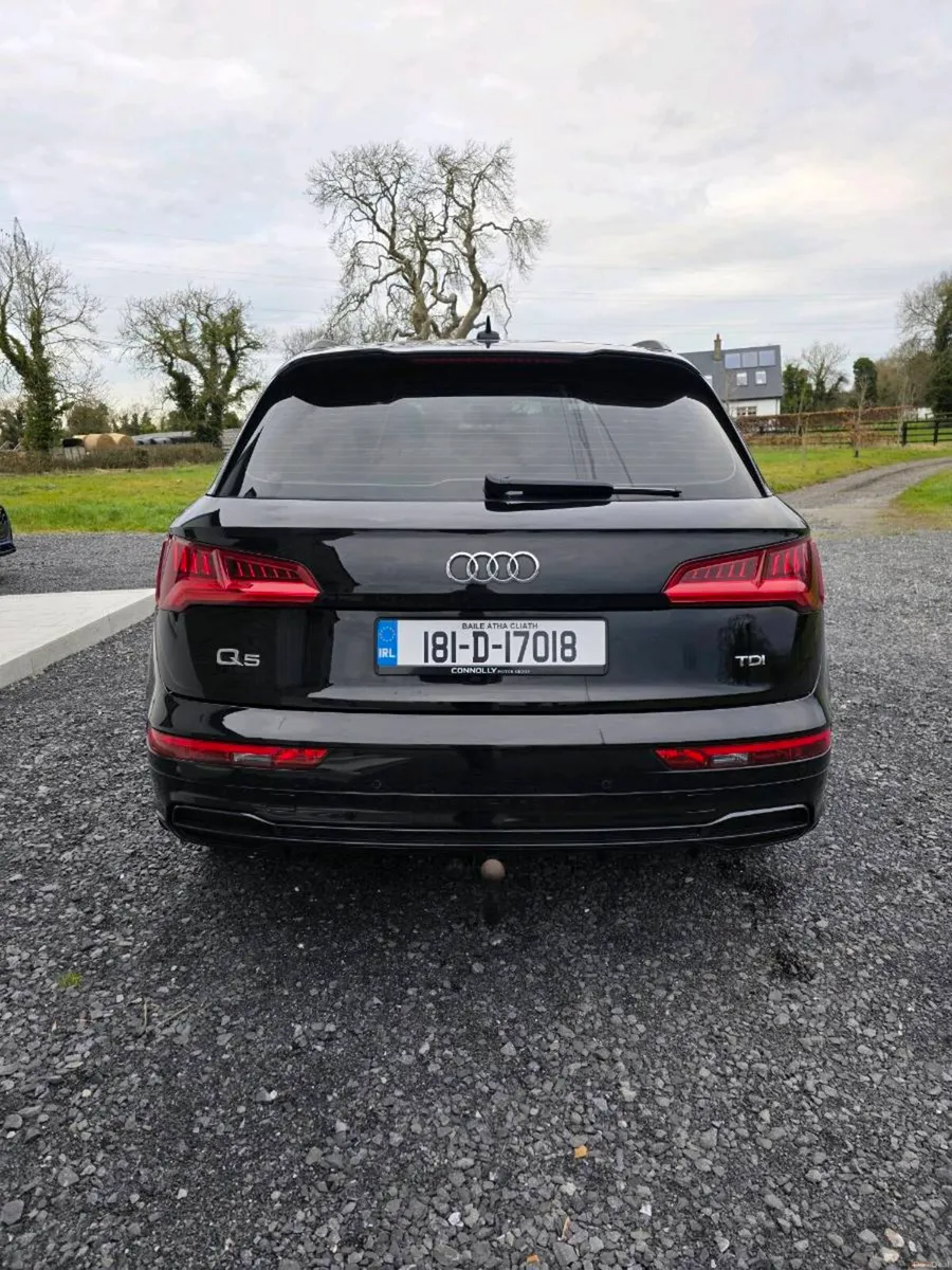 Audi Q5 2.0TDI Black Edition S-Line - Image 5