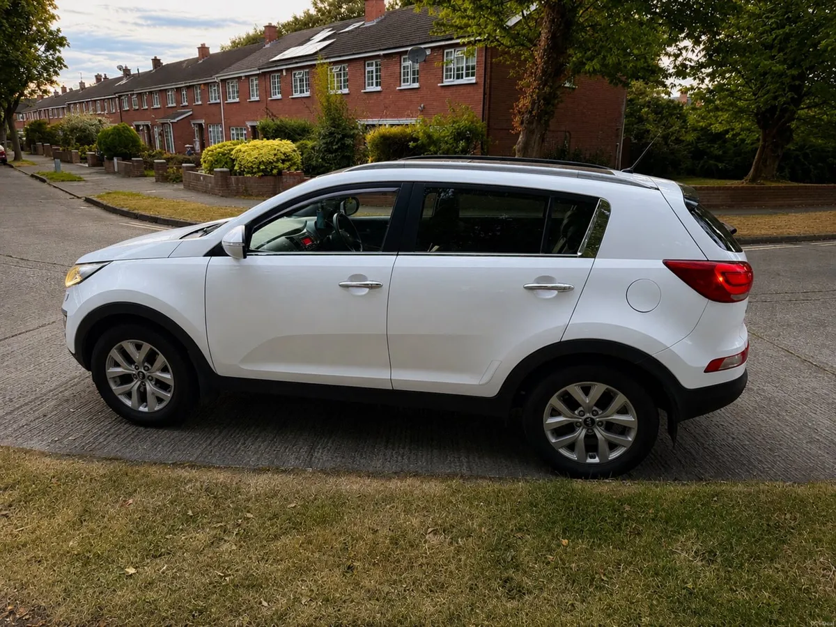 Kia Sportage 1.7CRDi GSE FRESH NCT HIGH LINE - Image 5