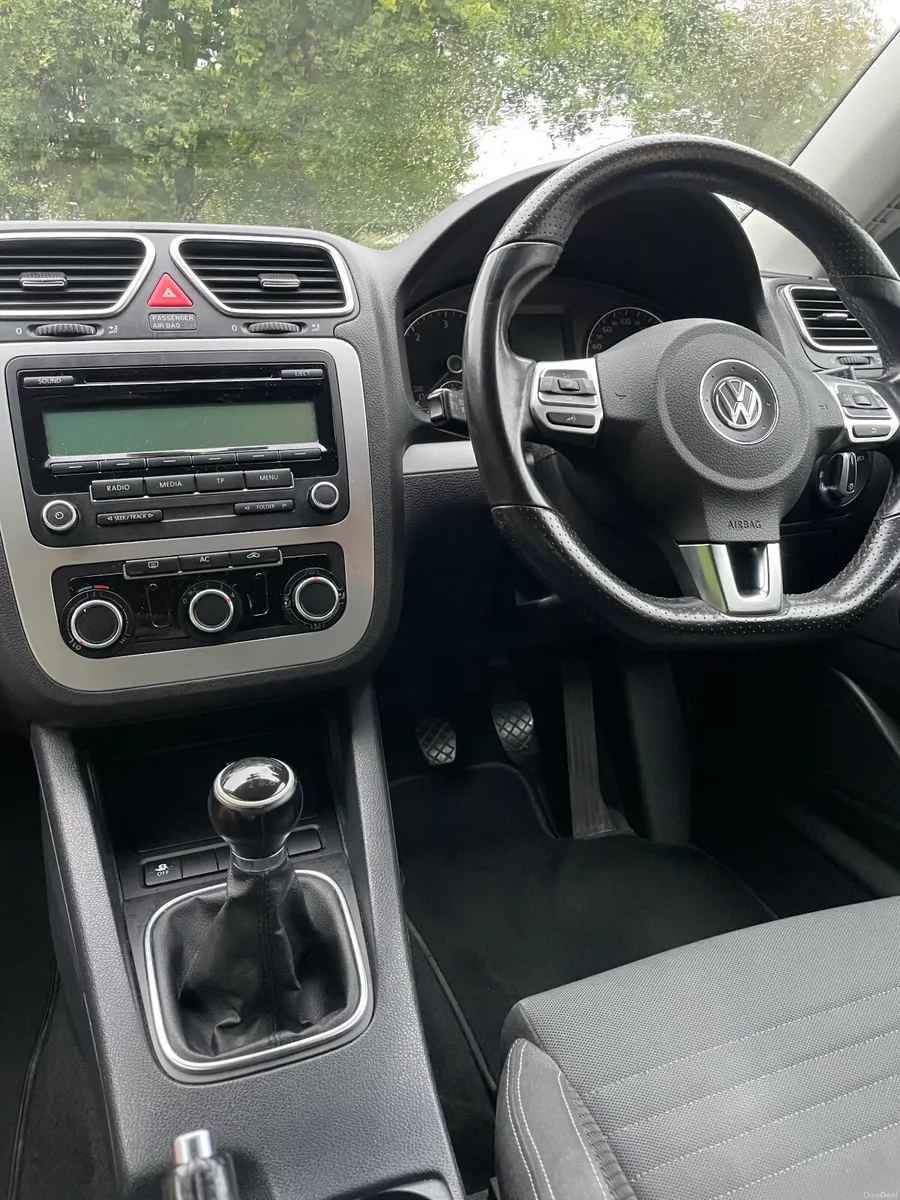 Volkswagen Scirocco 2011 2.0 Diesel - Image 5