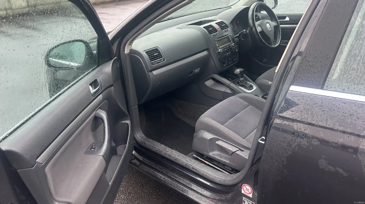 Volkswagen Jetta 2006, Nice Condition, Solid Car - Image 5