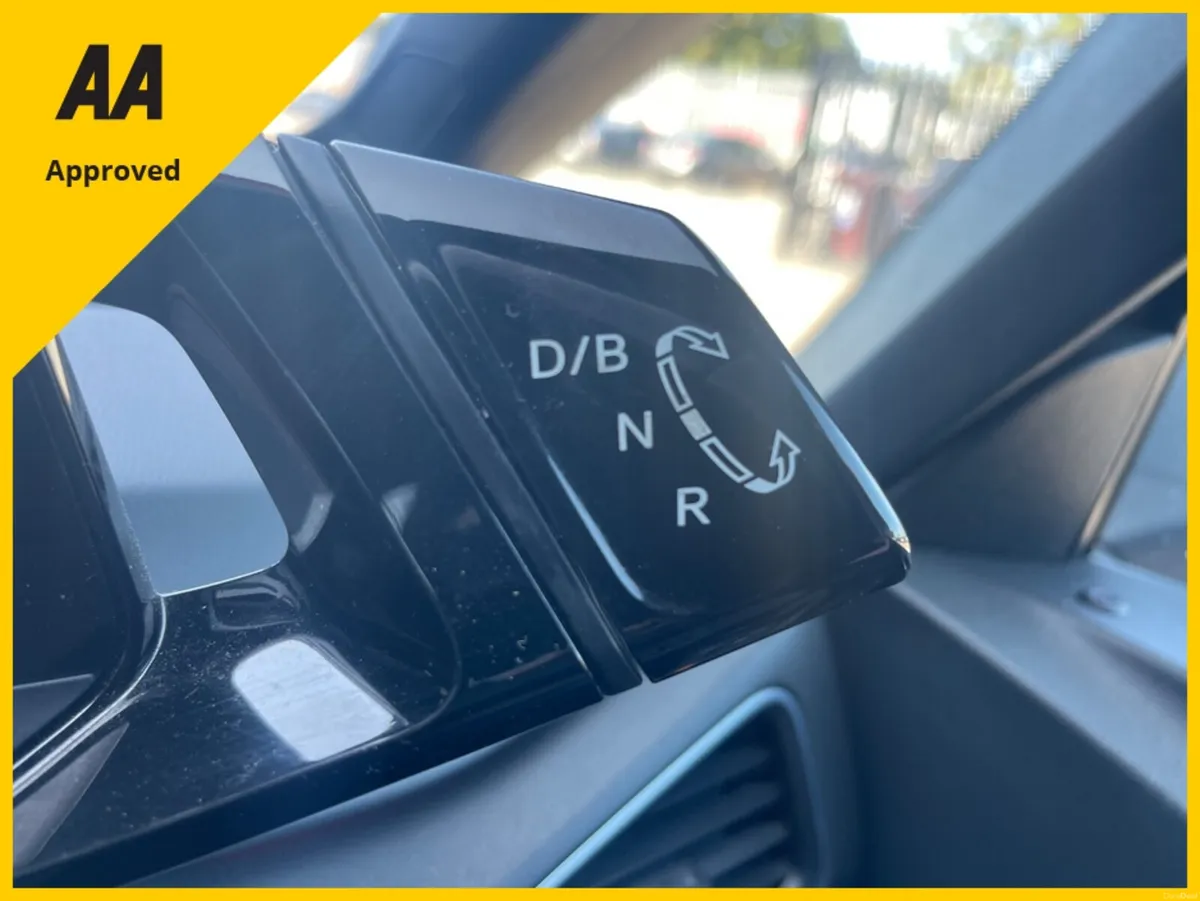 Volkswagen ID.3 LIFE. Free Delivery - Image 6