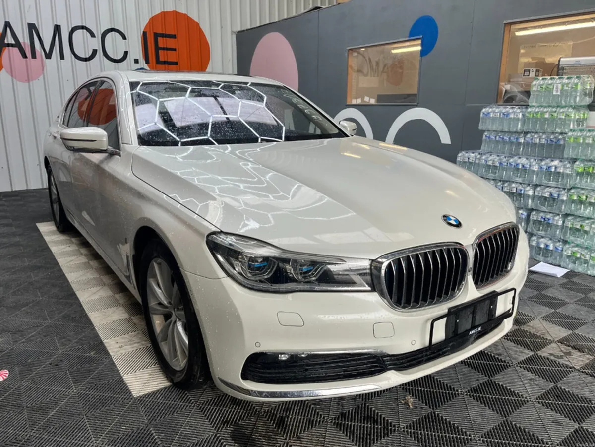 BMW 7-Series 2017 BMW 7 740E IPERFORMANCE EXECUTIV - Image 1