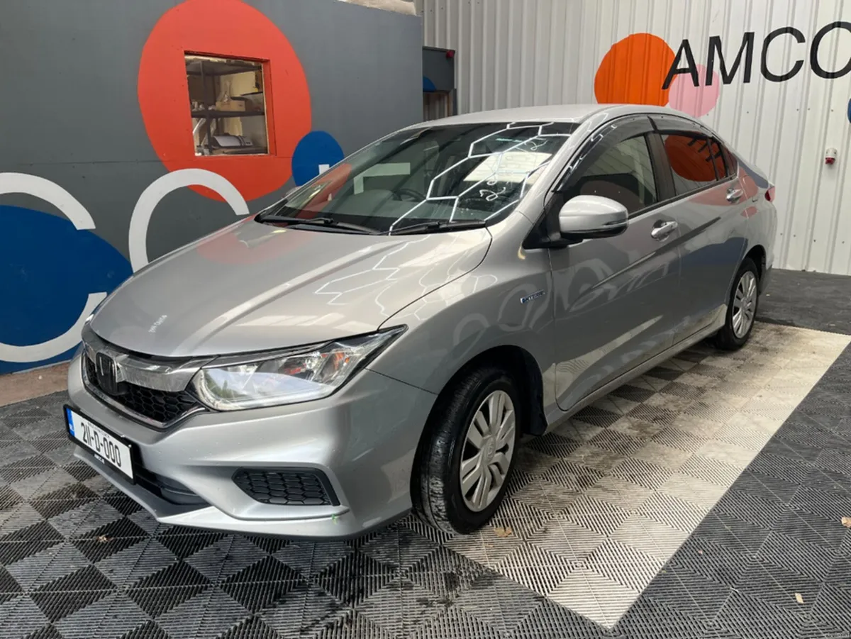 Honda Grace 2021 HONDA GRACE HYBRID DX 1.5 AUTOMAT - Image 6