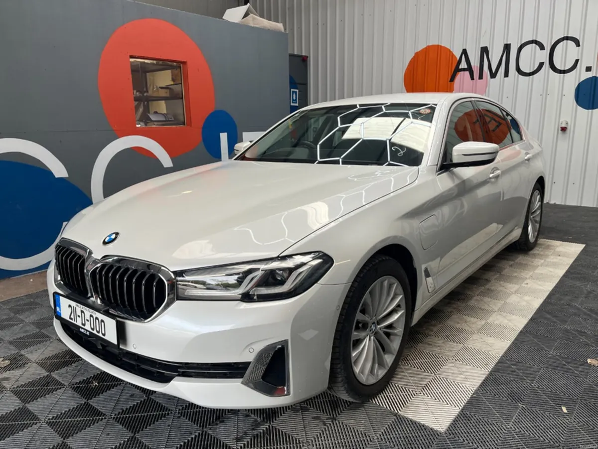 BMW 5-Series 2021 BMW 5 530E LUXURY EDITION JOY+ A - Image 6