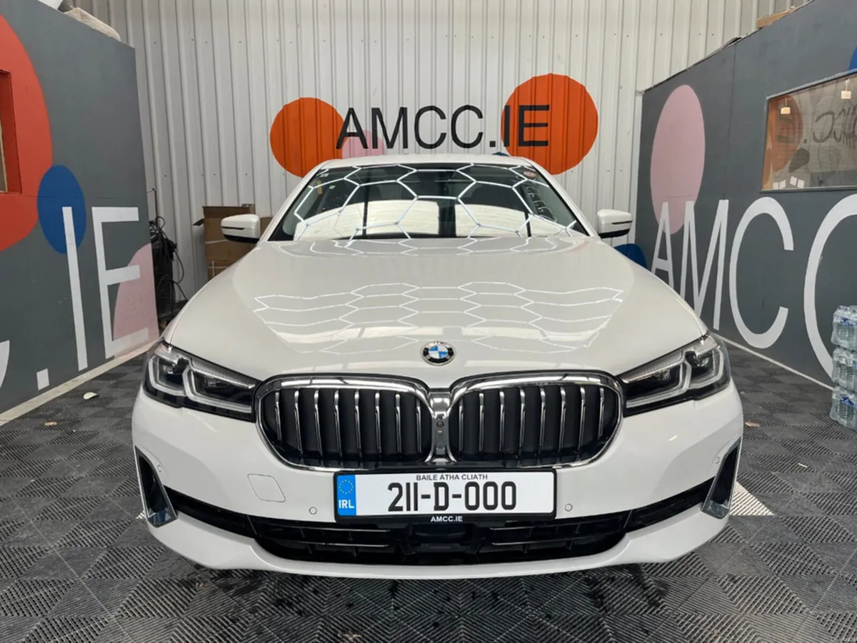 BMW 5-Series 2021 BMW 5 530E LUXURY EDITION JOY+ A - Image 2