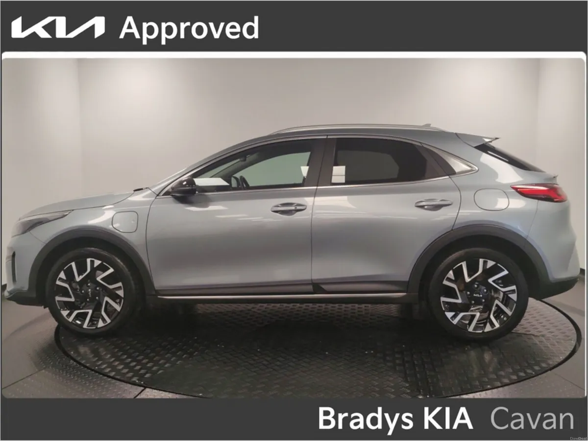 Kia XCeed PHEV MY24 5DR AUTO - Image 3