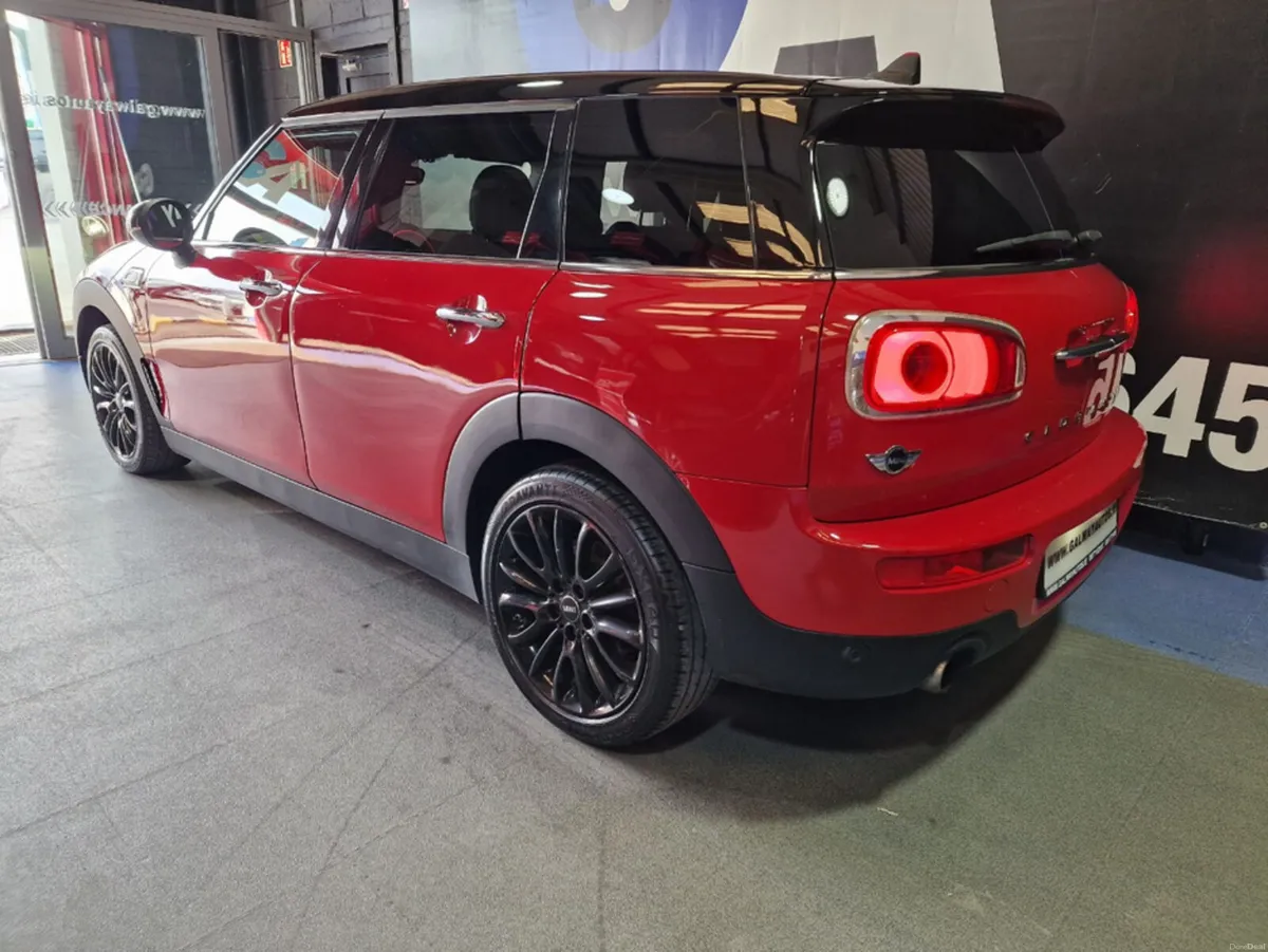 Mini Clubman ** SAT NAV, REAR SENSORS, HALF LEATHE - Image 6