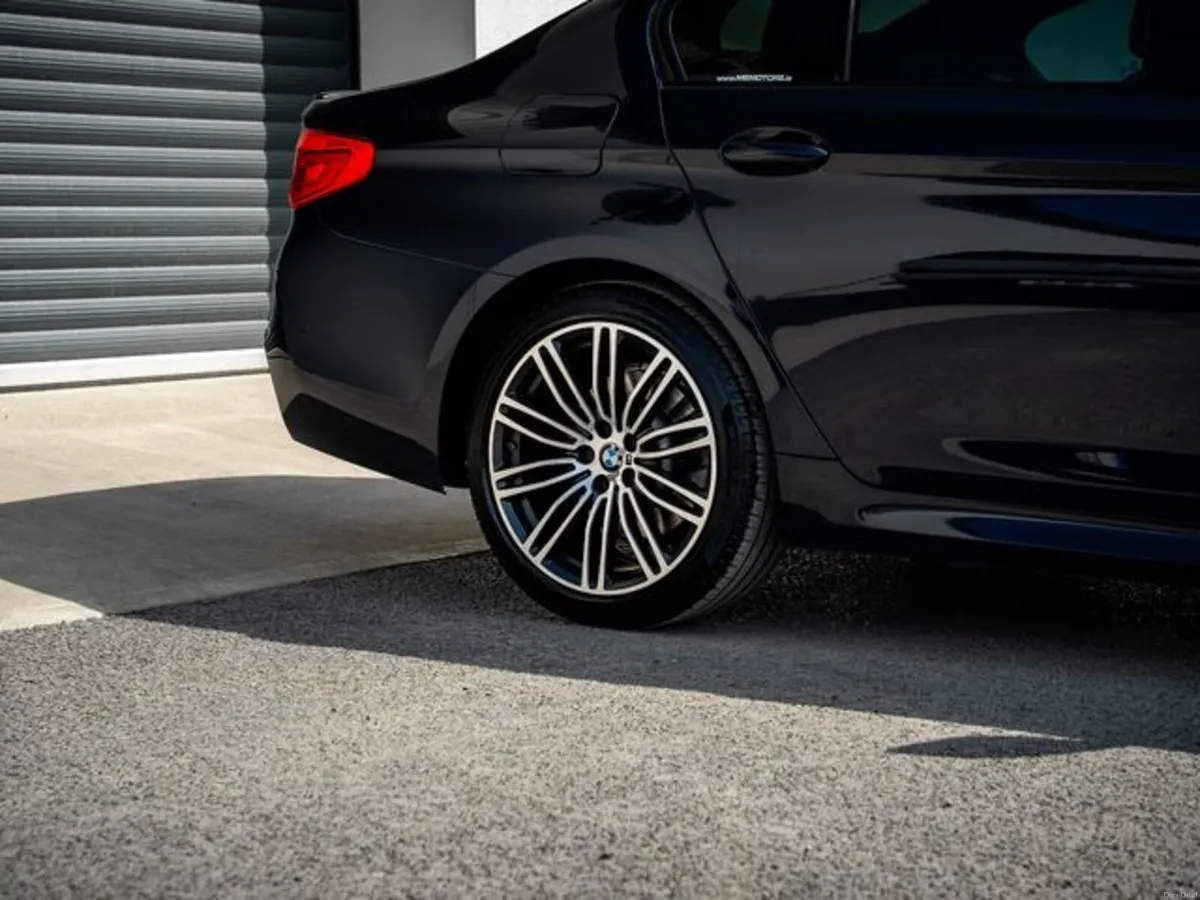 BMW 5-Series 520 D G30 M Sport Mhev 4DR Auto - Image 4