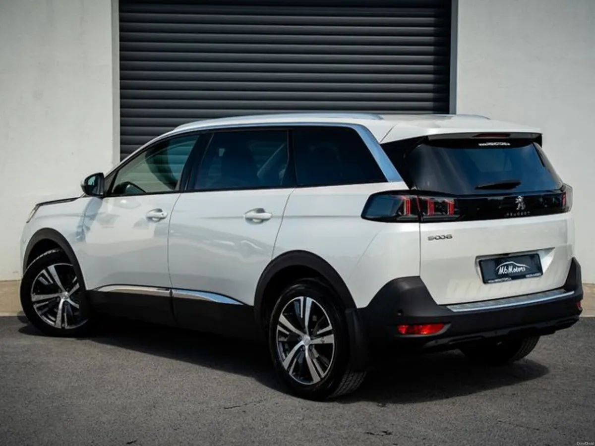 Peugeot 5008 FL Allure 1.5 Blue HDI 130 6.2 - Image 6