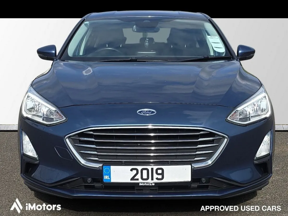 Ford Focus TITANIUM - Image 4