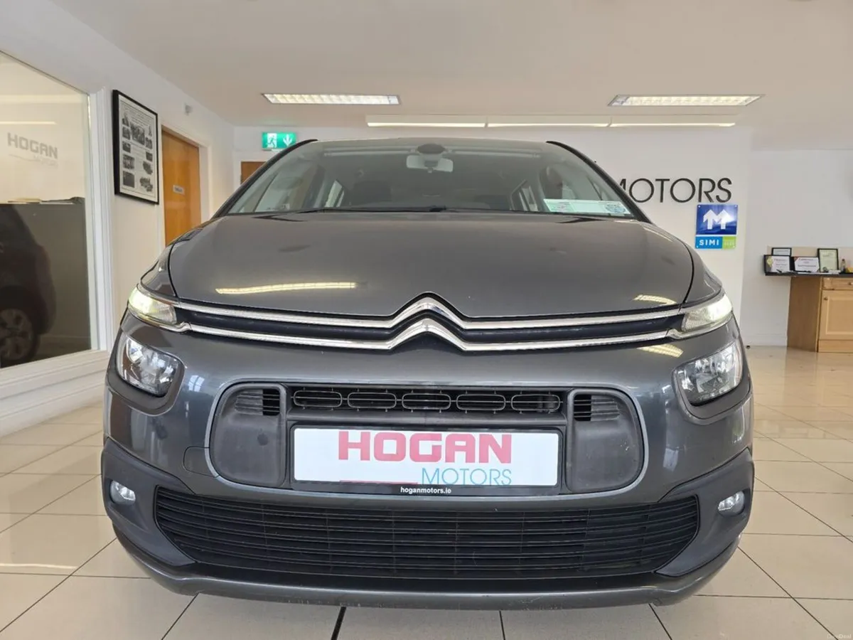 Citroen Grand C4 Picasso 7 Seats Automatic Touch E - Image 2