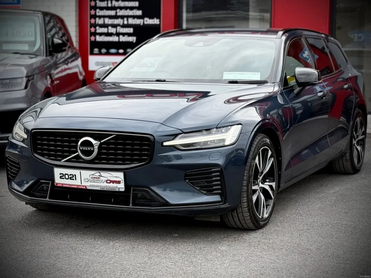 Volvo V60 RECHARGE T6 R-DESIGN AWD // HIGH SPEC // - Image 3