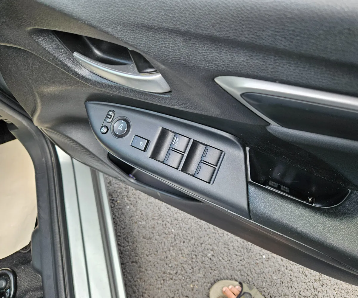 Honda Fit 2016 Petrol Hybrid Automatic - Image 6