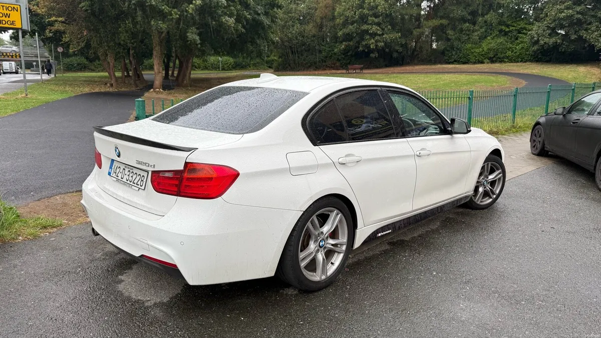 BMW 320d m sport - Image 6
