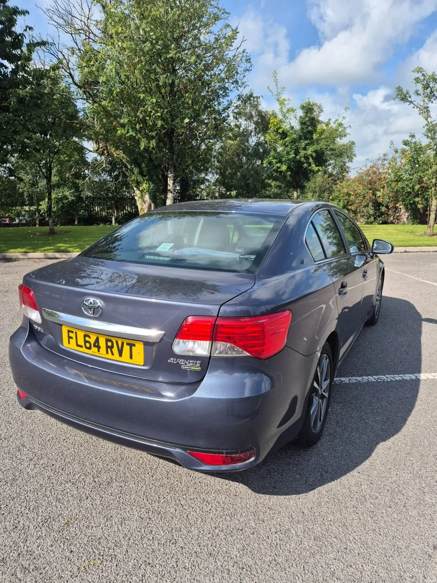 Toyota Avensis 2014 icon d4d turbo diesel - Image 3