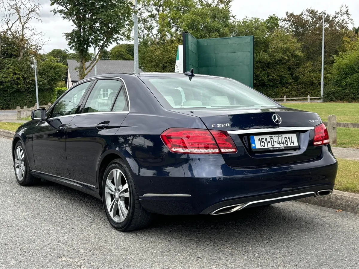 Mercedes-Benz E220 AVANTGARDE 2015 *NEW NCT* - Image 4