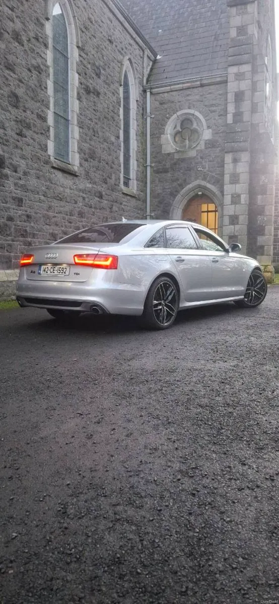Audi A6 2014 - Image 2