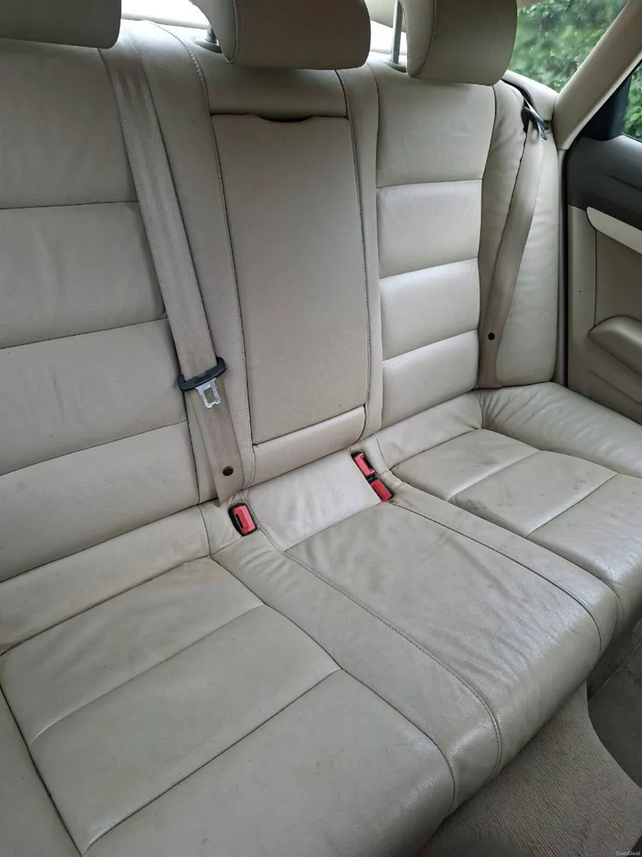 AUDI A6 2010 AUTOMATIC - Image 6