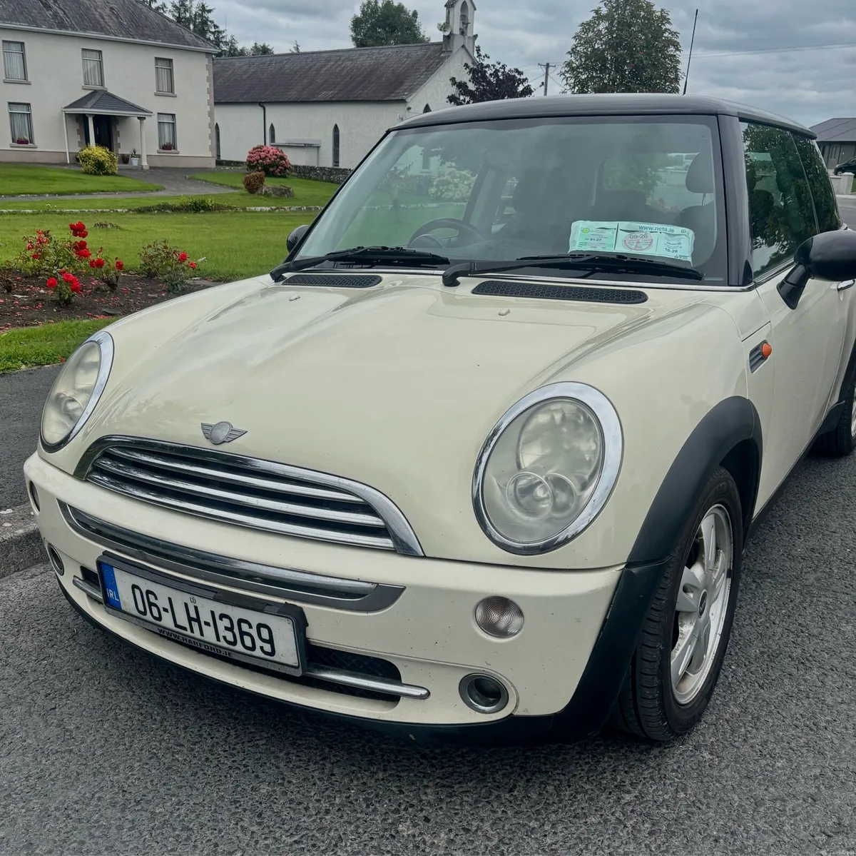 Mini Cooper - Image 1