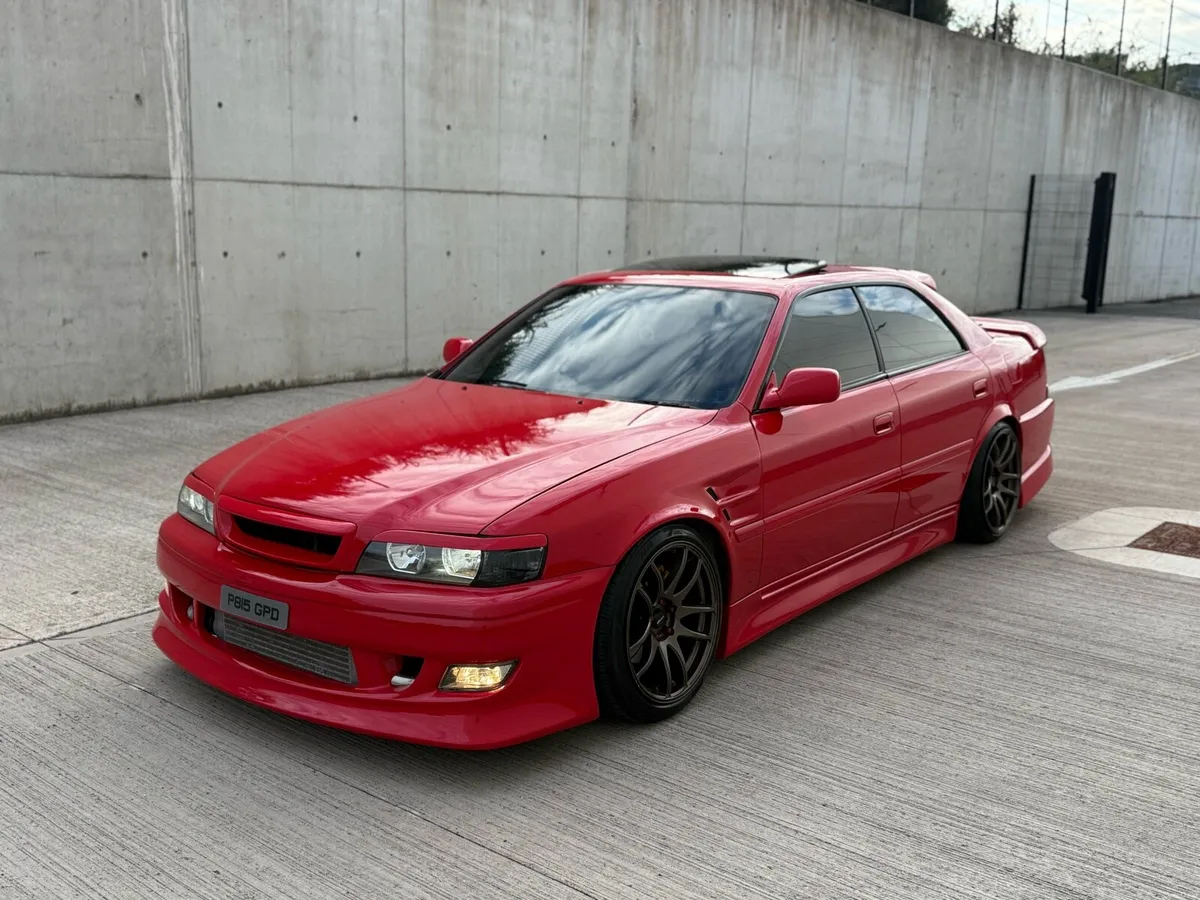 1996 Toyota Chaser Tourer V Sunroof model - Image 1