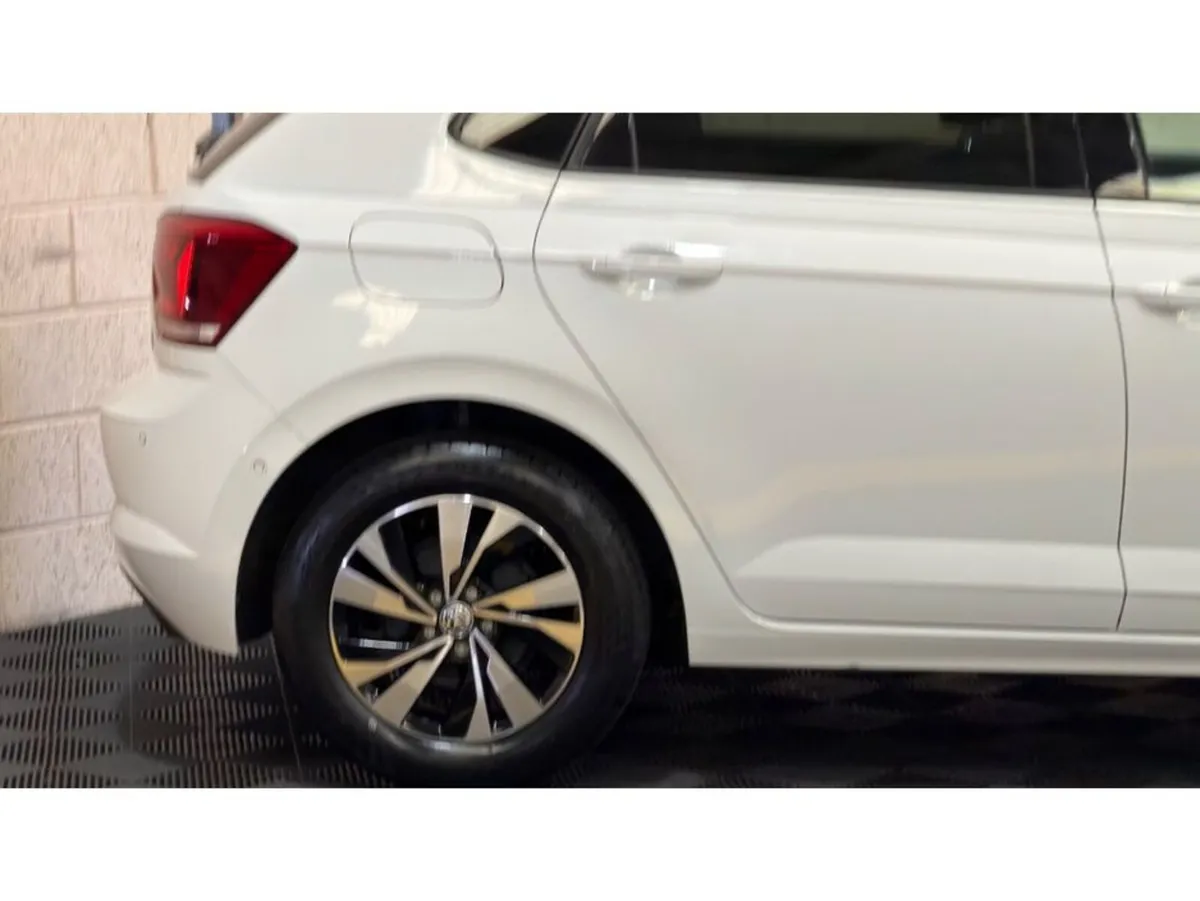 Volkswagen Polo TSI COMFORT LINE - Image 6