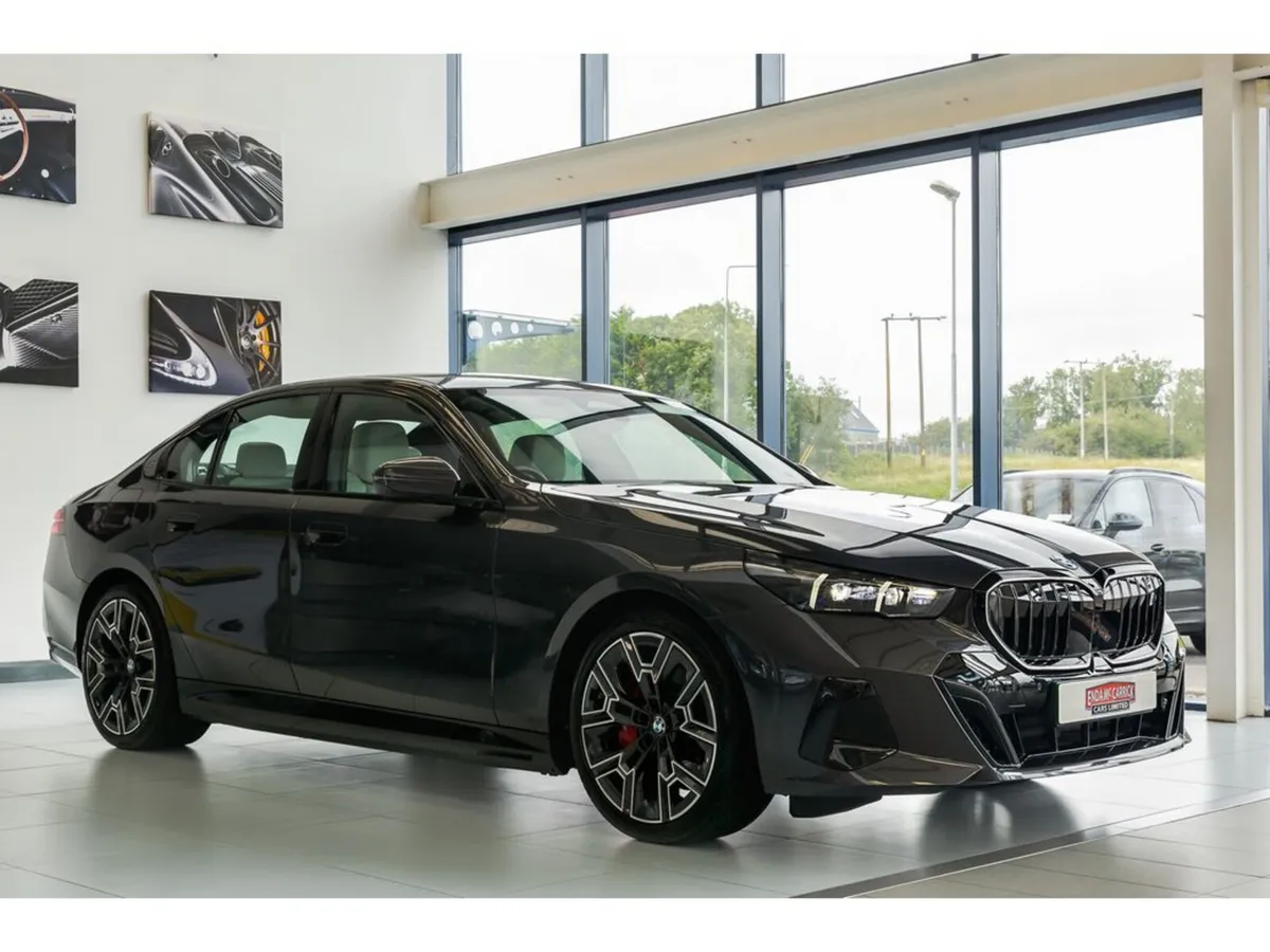 BMW i5 40 M SPORT PRO EDRIVE - Image 3