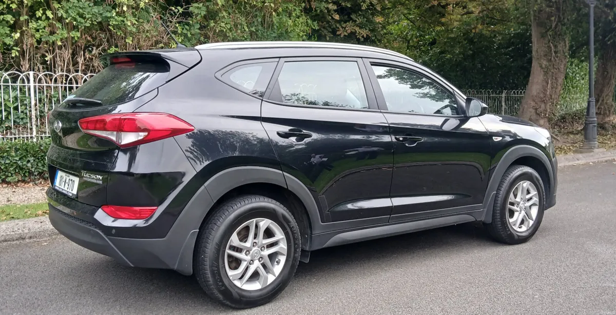 Hyundai Tucson 2018 1.6 PETROL COMFORT 5dr - Image 3