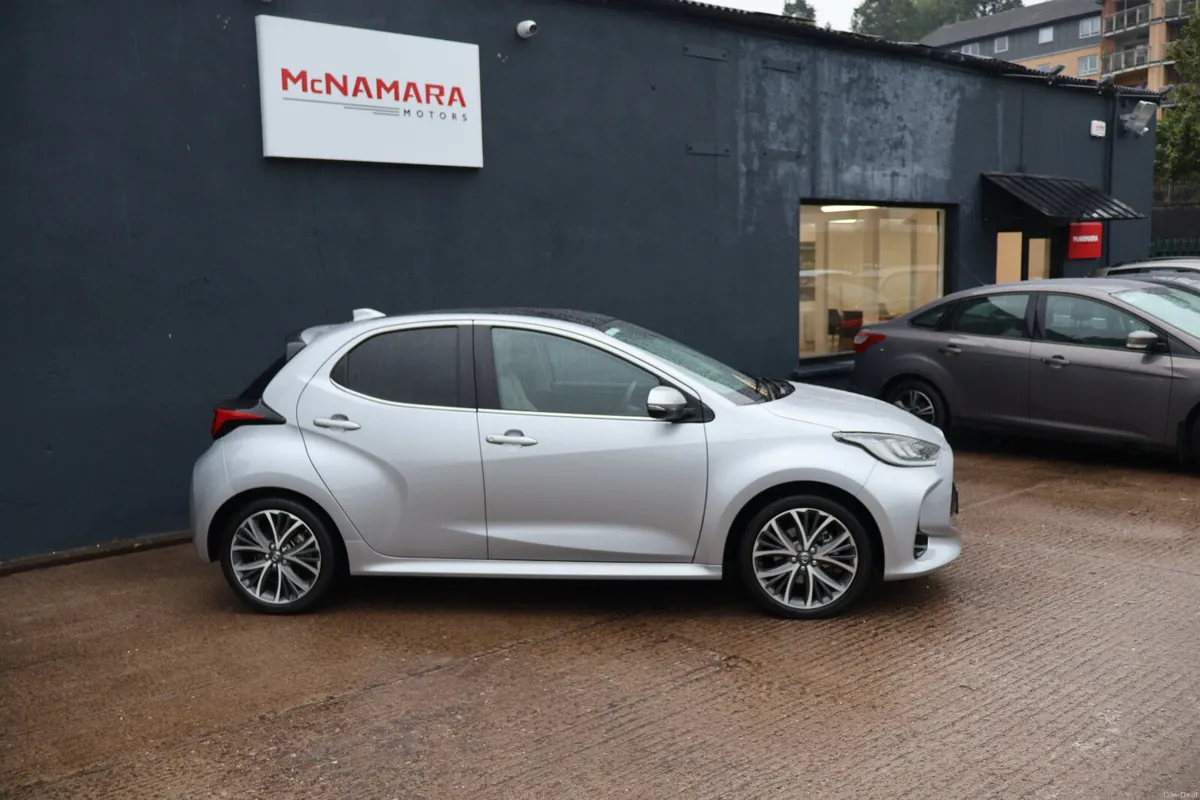 Toyota Yaris Platinum Top Spec 14,000Km Like New! - Image 2