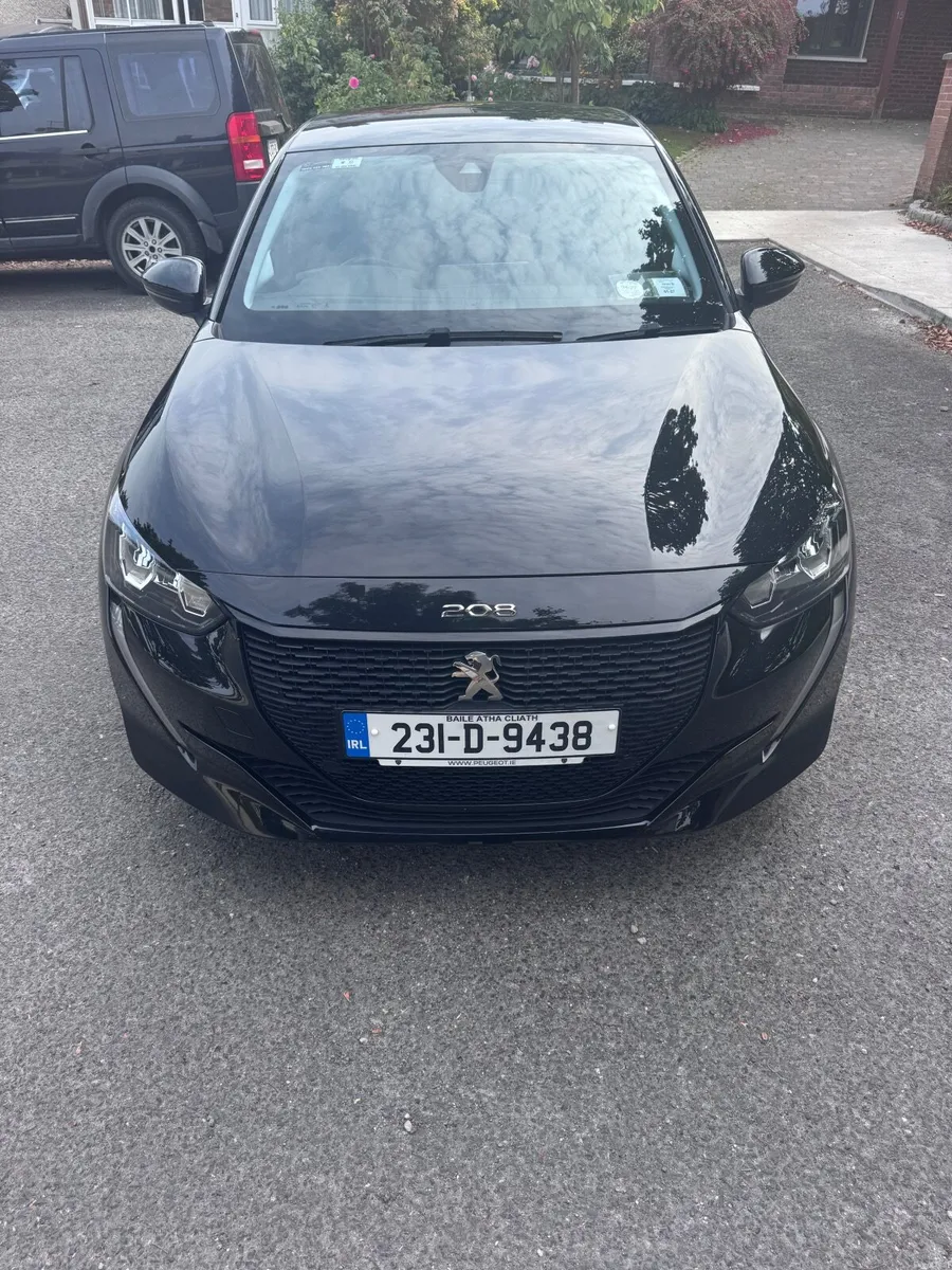 Peugeot e208 2023 - Image 2
