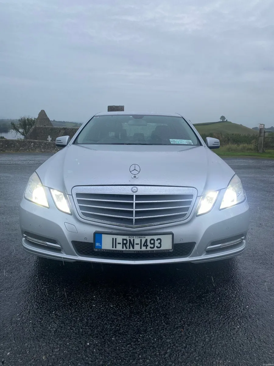 Mercedes Benz - Image 3