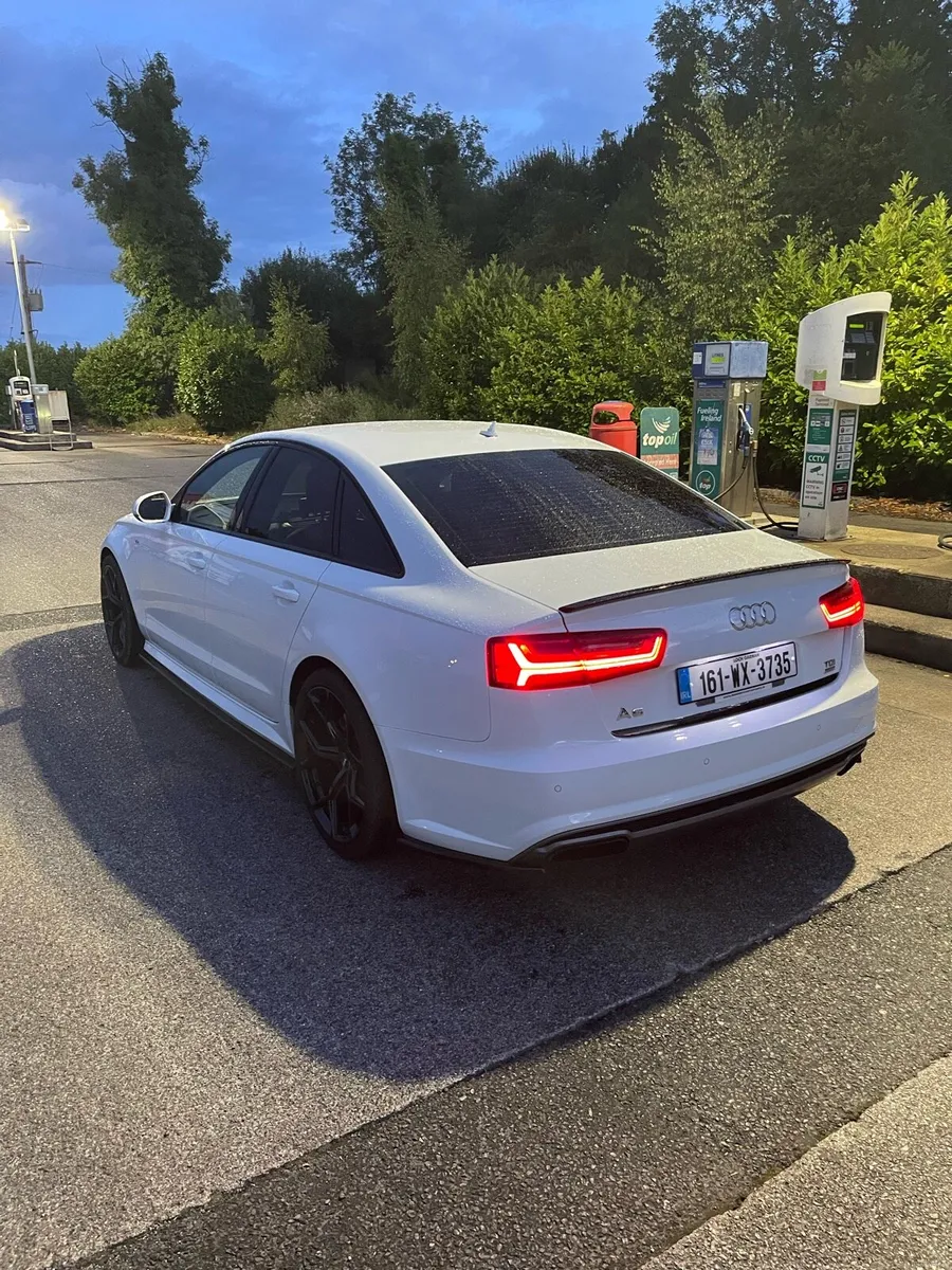 Audi A6 S-line Ultra - Image 3