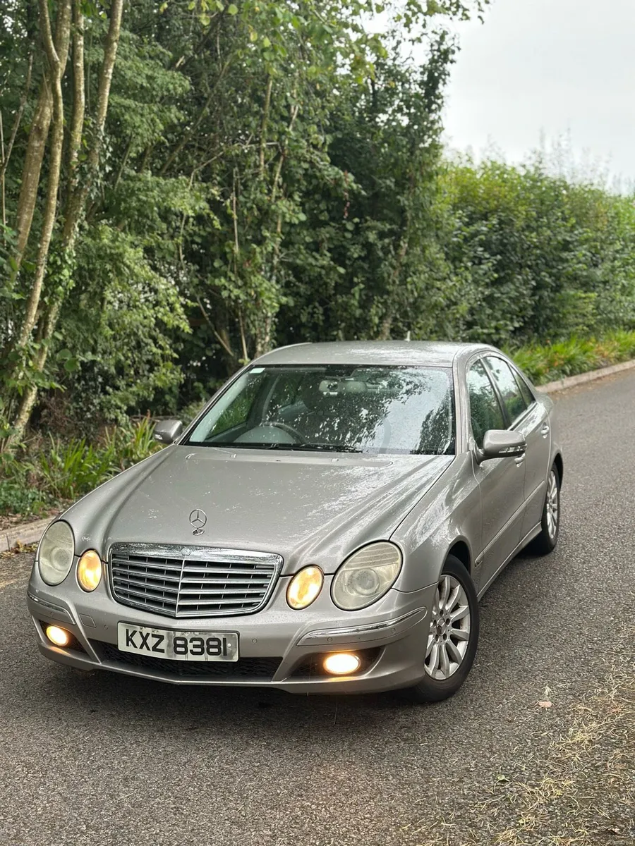 Mercedes E-class - Image 2