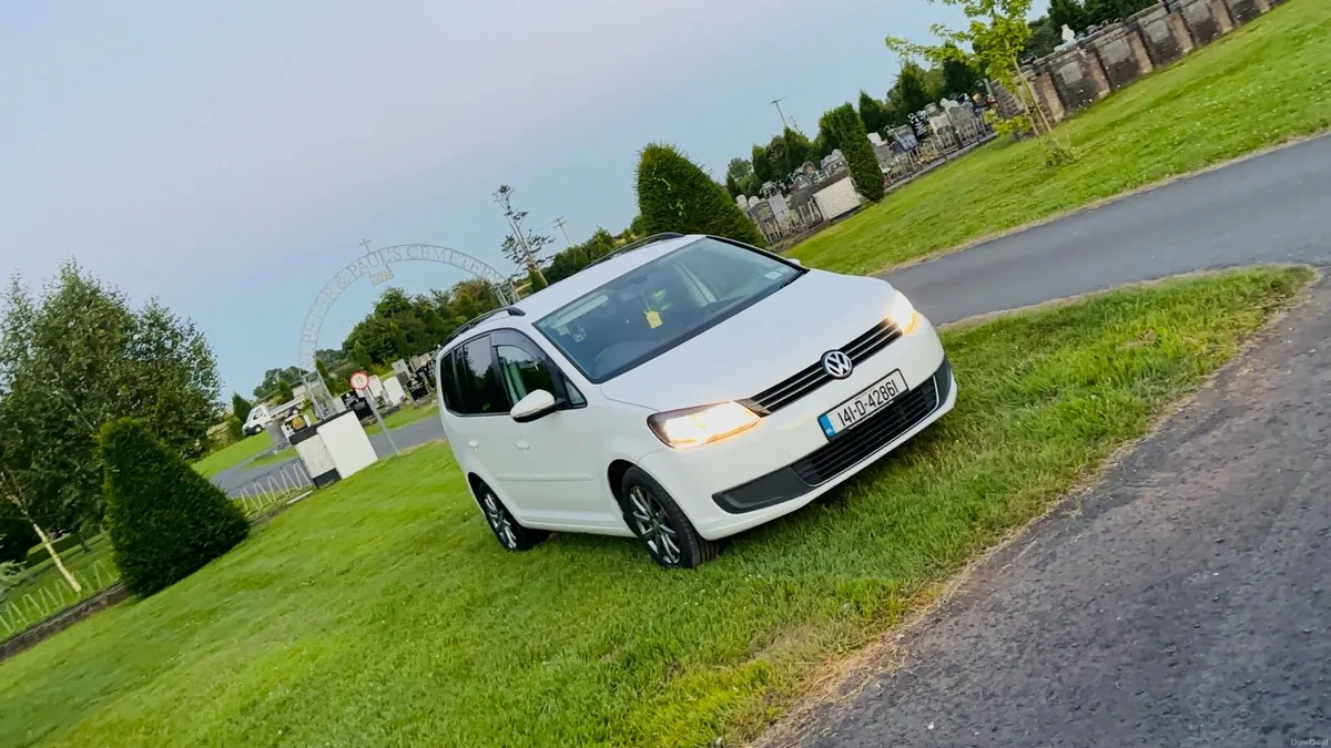 Vw Tourane - Image 1