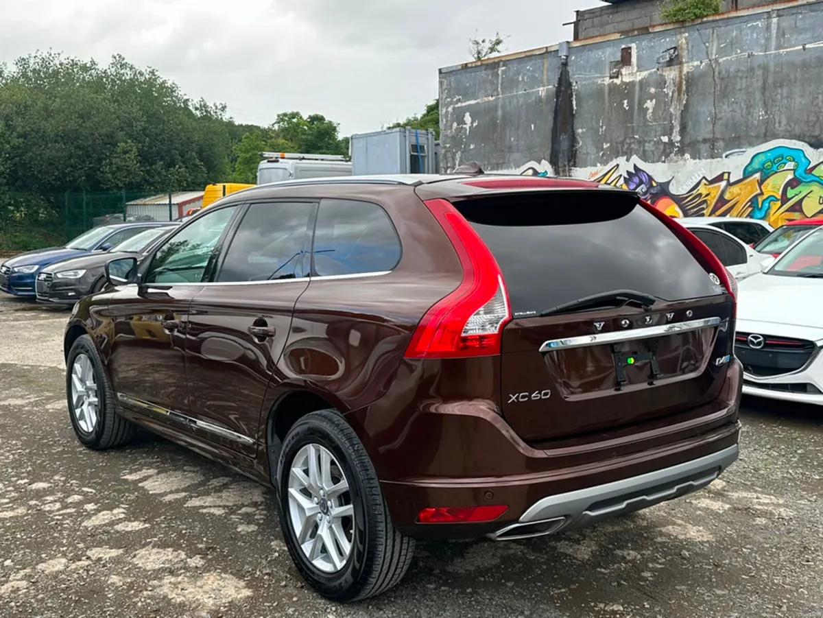 Volvo XC60 D4 CLASSIC - 2.0L Diesel - Automatic - - Image 6