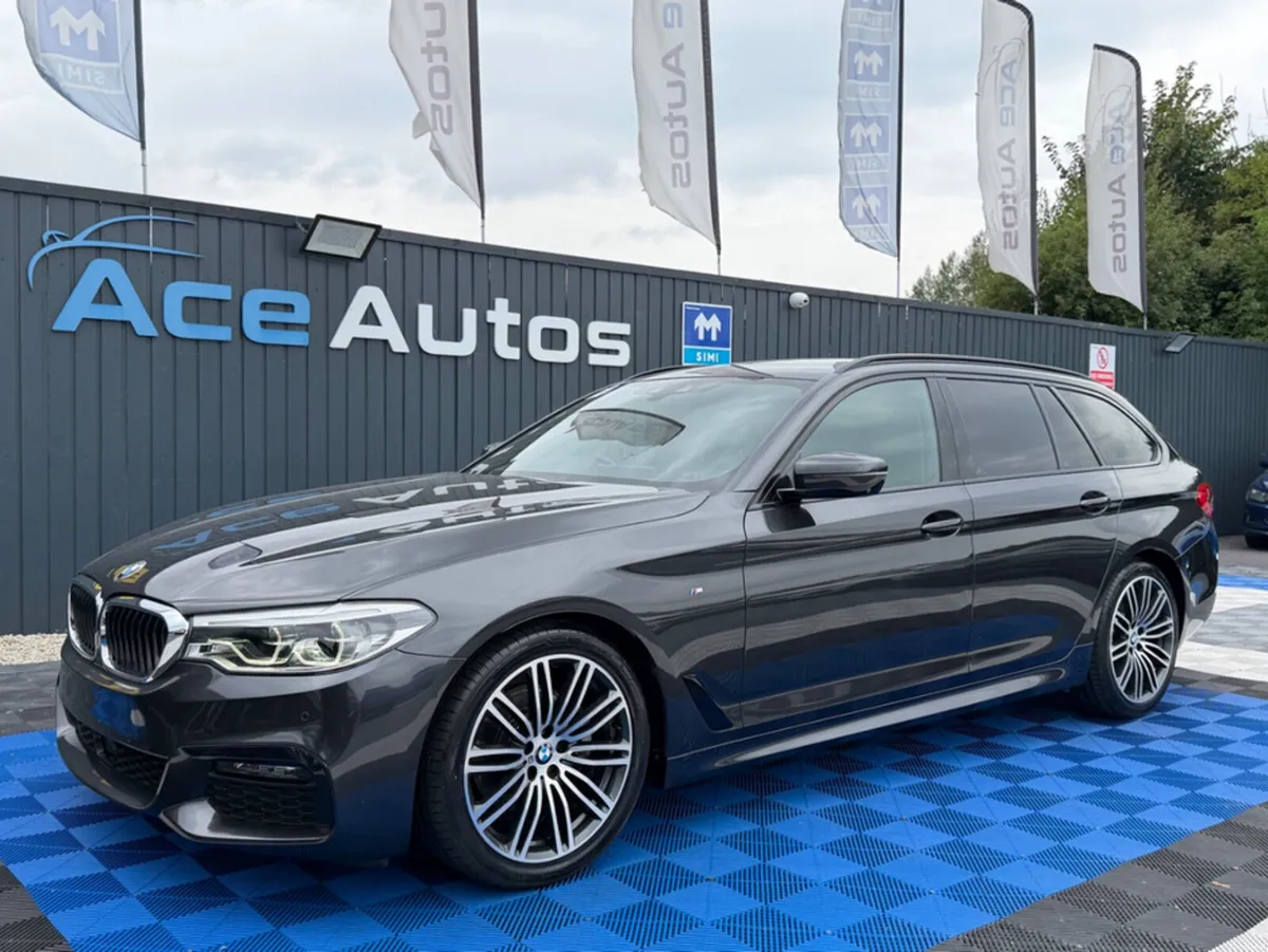 BMW 5-Series M-SPORT **SUNROOF** X-DRIVE - 2.0L DI - Image 4