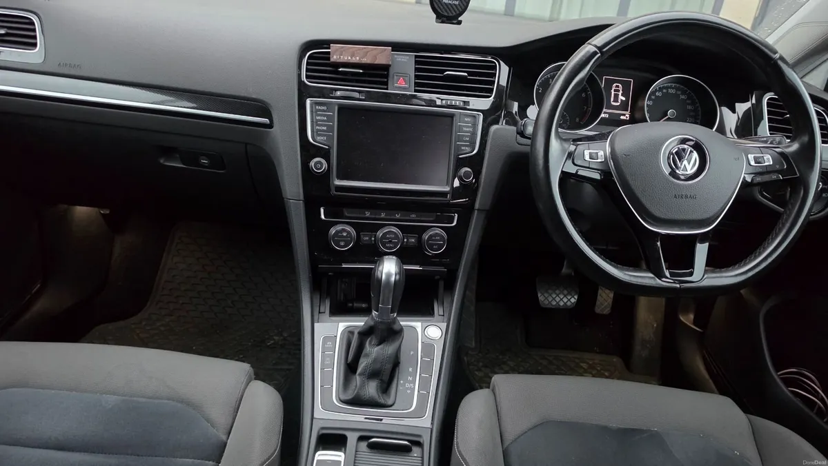 Volkswagen Golf 2016 - Image 1