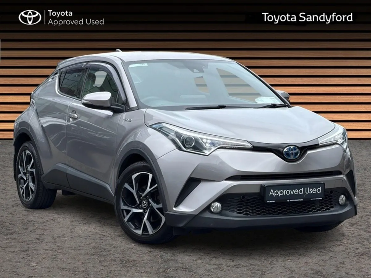 Toyota C-HR HYBRID SPORT // REAR CAMERA // BLUETOO - Image 1