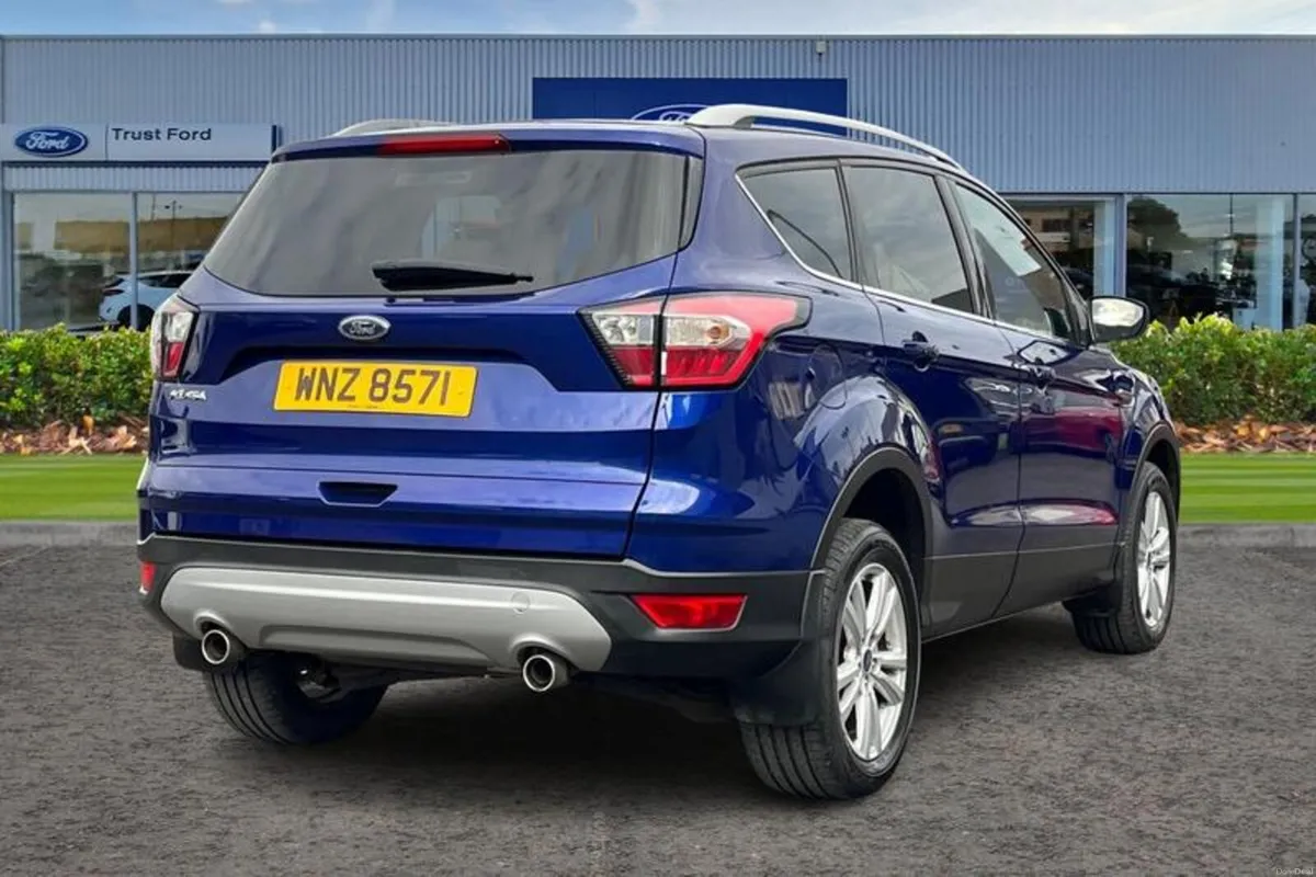 Ford Kuga 1.5 TDCi Zetec 5dr 2WD - Image 4